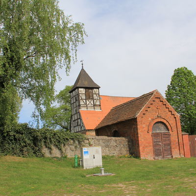 Altentreptow - Klatzower Kirche