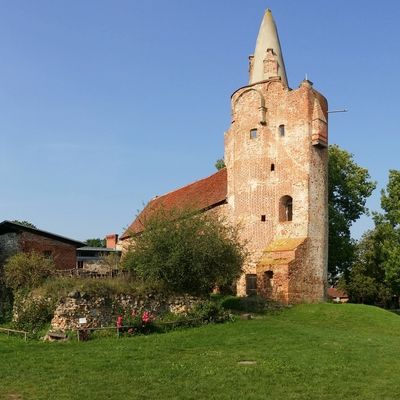 Breest - Burg Klempenow 