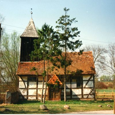 Breest - Kirche in Klempenow