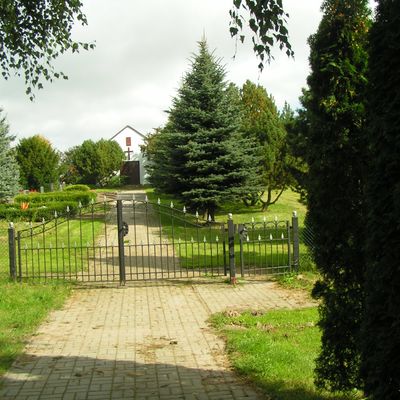 Breesen - Friedhofseingang Kalübbe    
